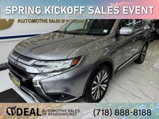 Used 2020 Mitsubishi Outlander SEL image 1