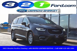Used 2022 Chrysler Pacifica Touring-L image 1