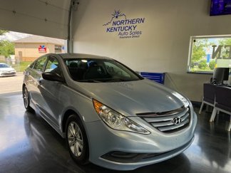 Used 2014 Hyundai Sonata GLS image 1