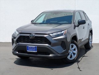 Used 2024 Toyota RAV4 LE image 1