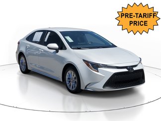 Used 2022 Toyota Corolla LE image 1
