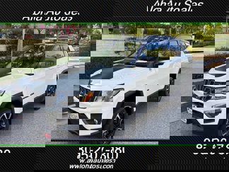 Used 2021 Jeep Compass Trailhawk image 1