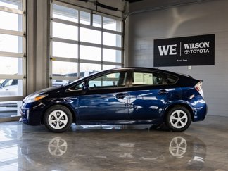 Used 2014 Toyota Prius Three image 1