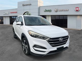 Used 2016 Hyundai Tucson Sport image 1