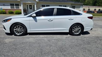 Used 2018 Hyundai Sonata SE image 1