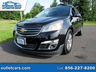 Used 2016 Chevrolet Traverse LT image 1