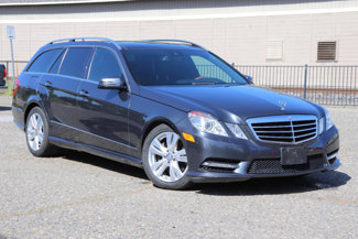 Used 2013 Mercedes-Benz E 350 4MATIC Wagon image 1