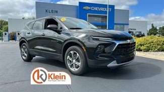 Used 2023 Chevrolet Blazer LT image 1