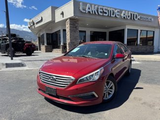 Used 2015 Hyundai Sonata SE image 1