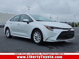 Used 2022 Toyota Corolla LE image 1