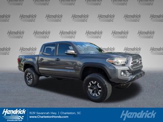 Used 2016 Toyota Tacoma TRD Off-Road image 1