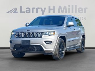 Used 2020 Jeep Grand Cherokee Altitude image 1