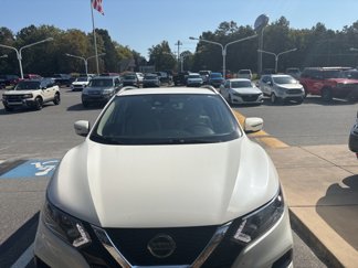 Used 2022 Nissan Rogue Sport SV video 2