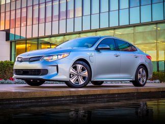 Used 2017 Kia Optima EX w/ Technology Package image 1