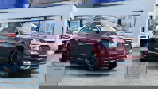 Used 2016 Chrysler 300 C image 1