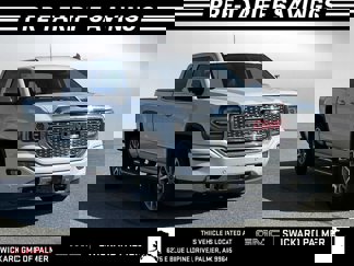 Used 2018 GMC Sierra 1500 Denali image 1