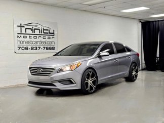 Used 2016 Hyundai Sonata SE image 1