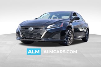 Used 2023 Nissan Altima 2.5 SV image 1