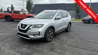Used 2018 Nissan Rogue SL image 1