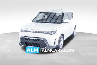 Used 2024 Kia Soul LX image 1