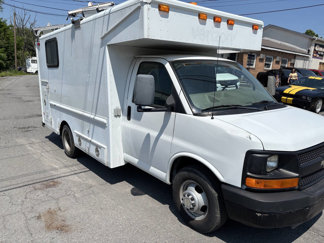 Used 2007 Chevrolet Express 3500 image 1