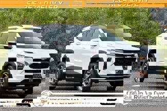 New 2025 Chevrolet Trax LT image 1