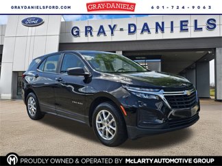 Used 2022 Chevrolet Equinox LS image 1