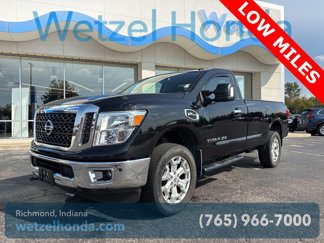 Used 2017 Nissan Titan SV image 1