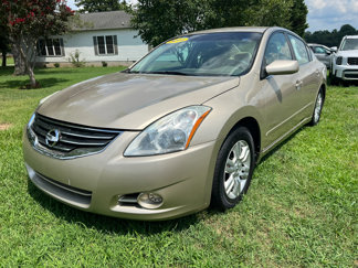 Used 2010 Nissan Altima 2.5 S w/ Convenience Pkg image 1