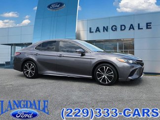 Used 2019 Toyota Camry SE image 1
