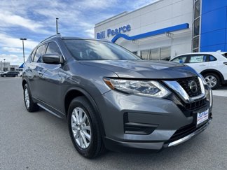 Used 2020 Nissan Rogue SV image 1