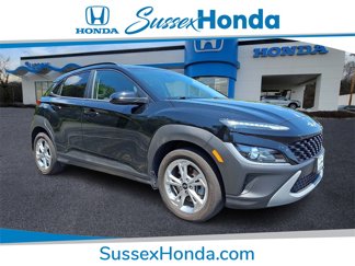 Used 2023 Hyundai Kona SEL image 1
