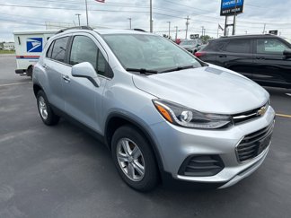 Used 2019 Chevrolet Trax LT w/ LT Convenience Package image 1