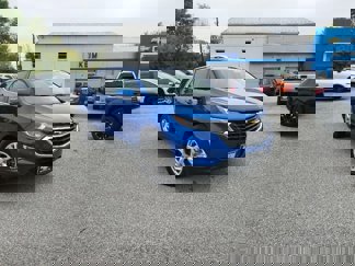 Used 2019 Chevrolet Equinox LT image 1
