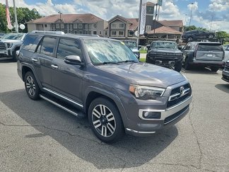 Used 2015 Toyota 4Runner Limited image 1