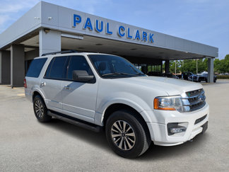 Used 2017 Ford Expedition XLT image 1