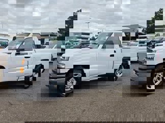 Used 2004 Chevrolet Silverado 1500 W/T image 1