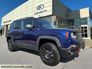 Used 2019 Jeep Renegade Trailhawk w/ Cold Weather Group II image 1