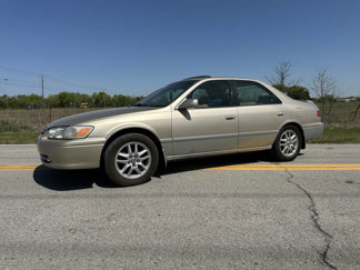 Used 2001 Toyota Camry LE w/ Collector Edition Pkg image 1