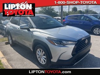 Used 2022 Toyota Corolla Cross LE image 1