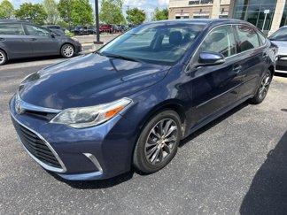 Used 2016 Toyota Avalon XLE image 1