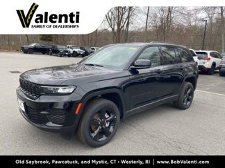 New 2025 Jeep Grand Cherokee Altitude image 1