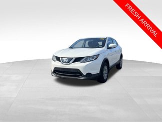 Used 2019 Nissan Rogue Sport S image 1