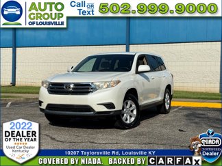 Used 2013 Toyota Highlander FWD image 1