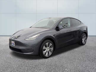 Used 2021 Tesla Model Y Long Range image 1