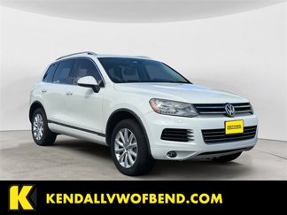 Used 2011 Volkswagen Touareg Sport image 1