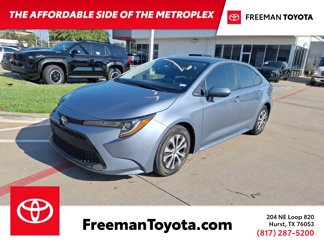Used 2022 Toyota Corolla LE image 1