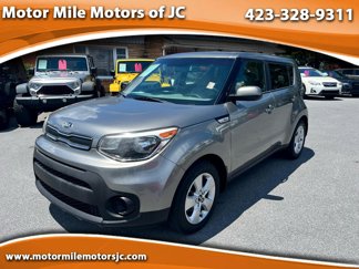 Used 2017 Kia Soul + image 1