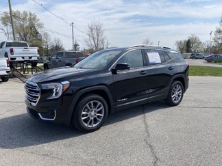 Used 2022 GMC Terrain SLT w/ LPO, Floor Liner Package image 1