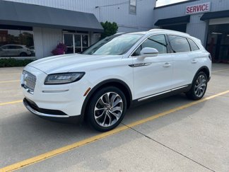 Used 2022 Lincoln Nautilus Reserve w/ Class II Trailer Tow Package image 1